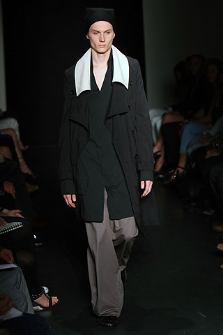 Yves Saint Laurent / - 2010